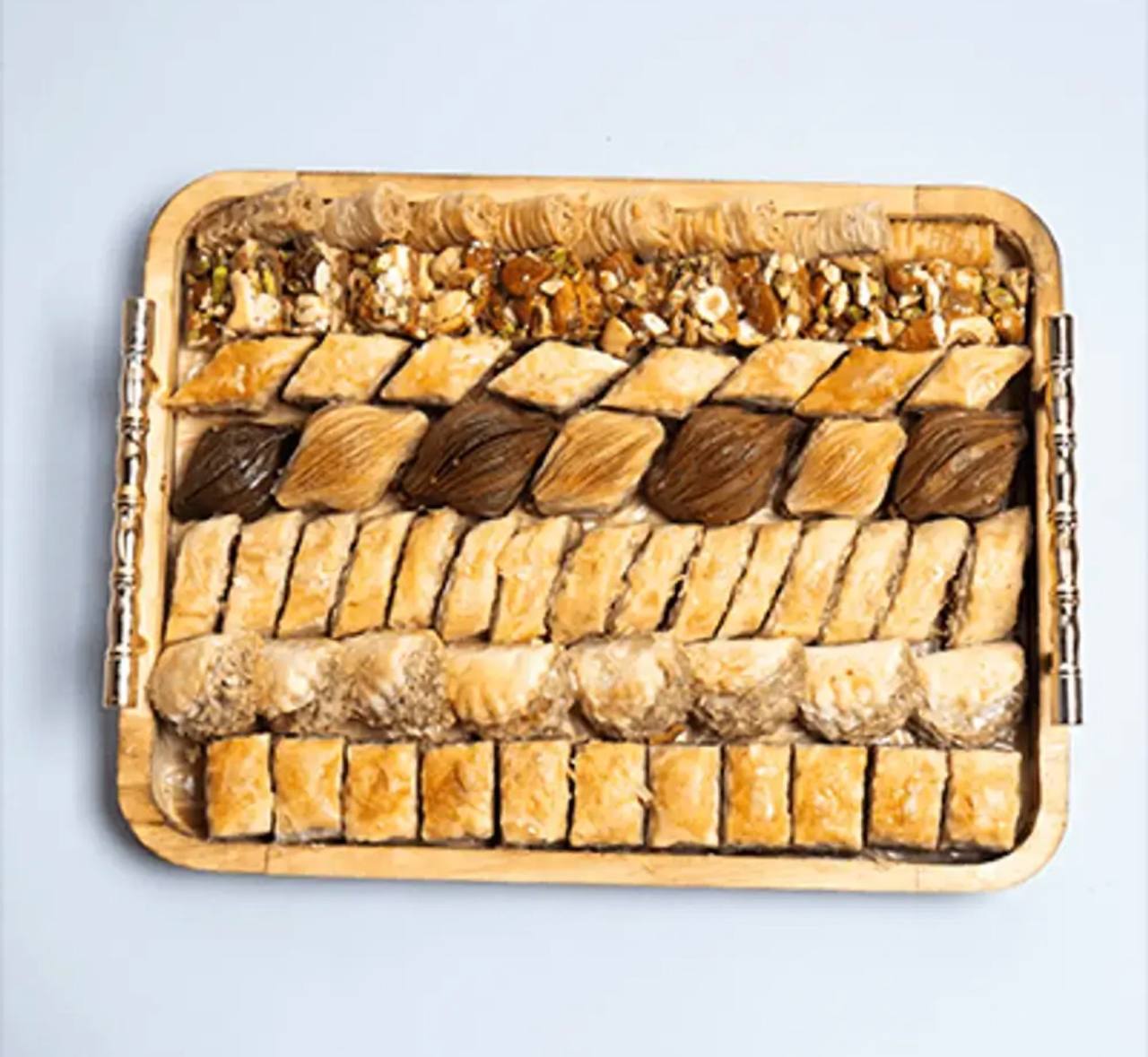 بقلاوة خاص بالشيردل فستق و جوز